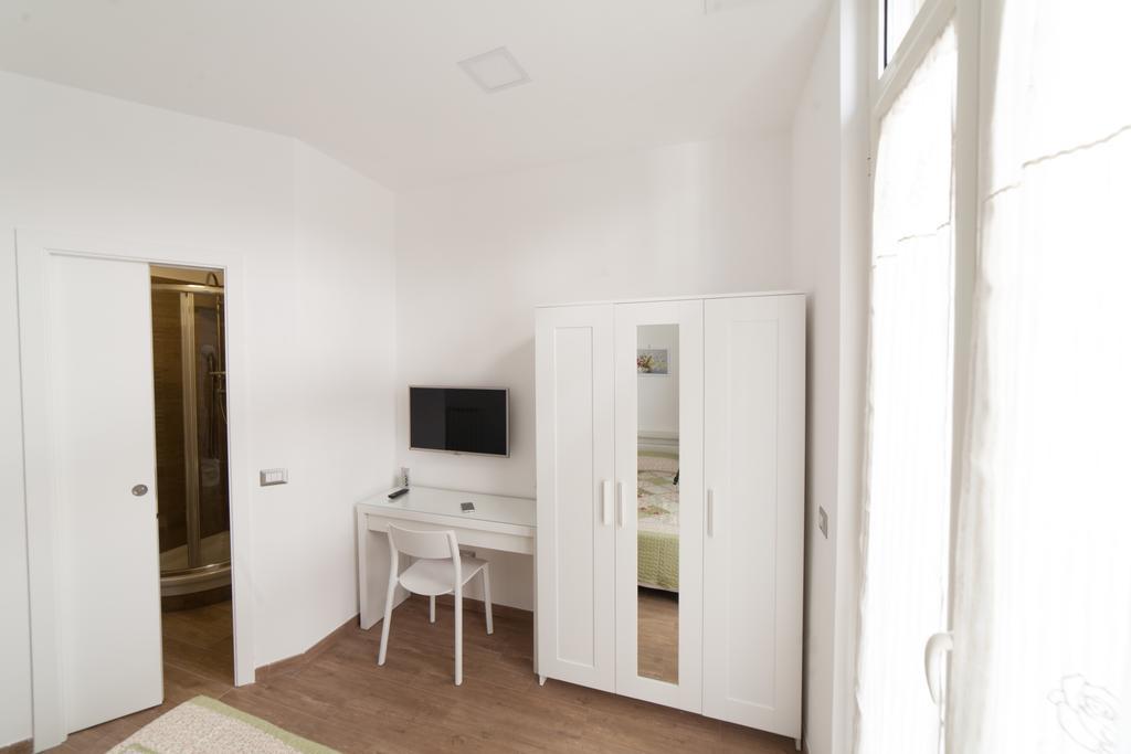 Toledo 116 Apartment Napoli Bagian luar foto